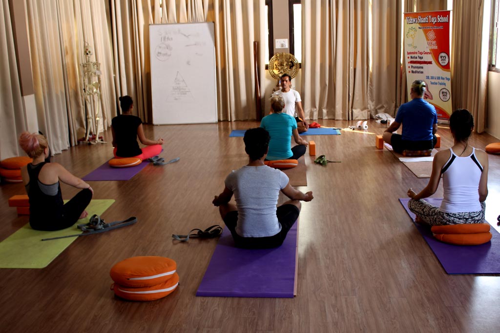 200 Hour Hatha Yoga Teacher Training Rishikesh